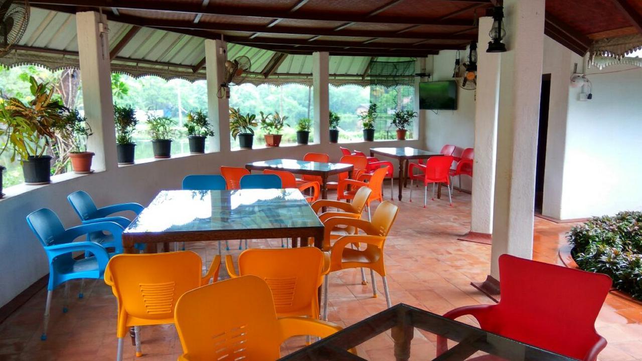 Kadaloram Beach Resort Kochi Exterior foto